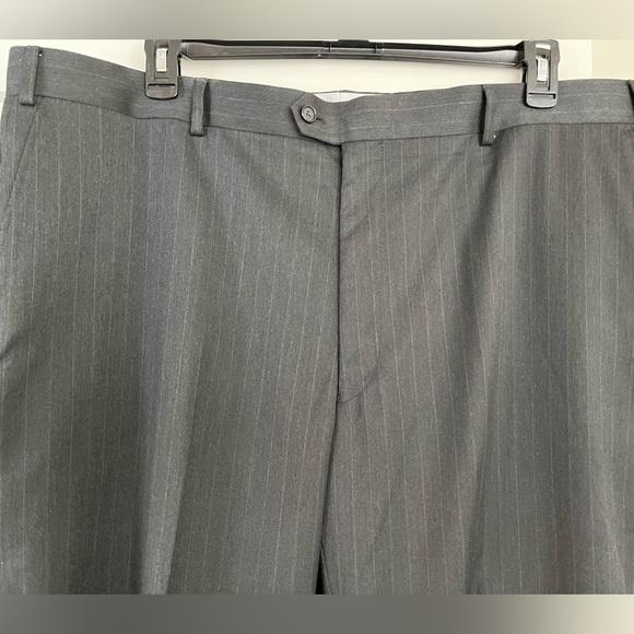 EUC-Petrocelli Men’s Suit-size 48R - Picture 6 of 12